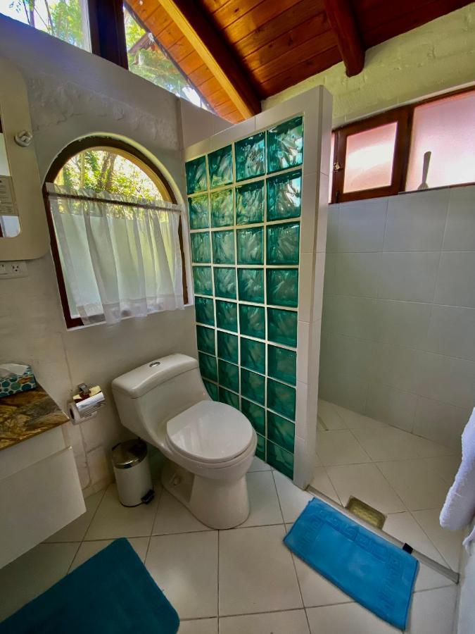 Casa Magnolia Bed & Breakfast Cumbayá Exterior photo